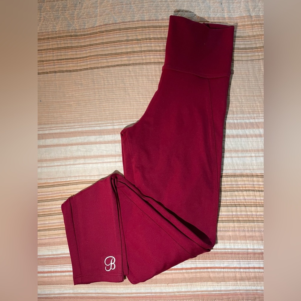 Bombshell Sportswear Shape Leggings in Maroon